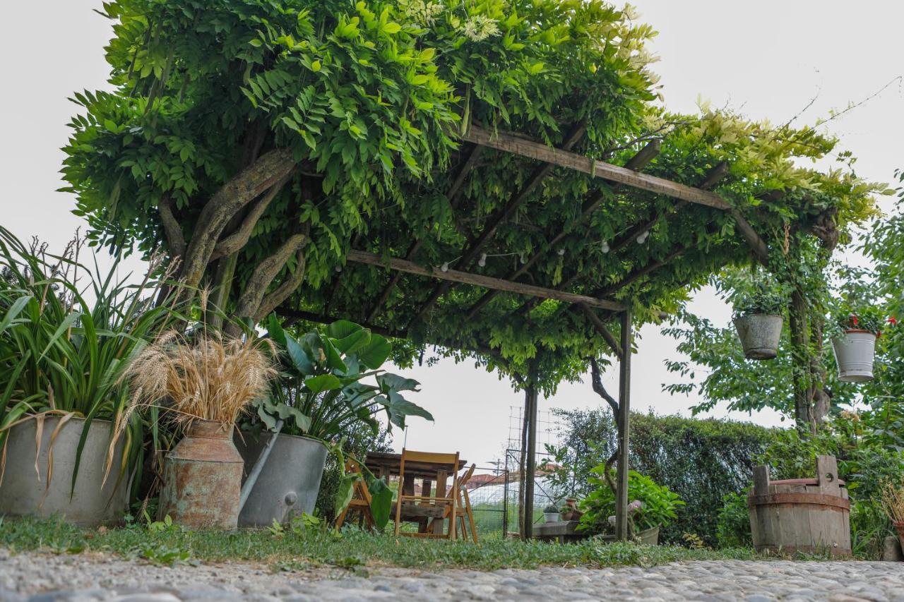 Bed and Breakfast Il Germano Reale Alba  Esterno foto